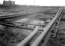 841150 Afbeelding van een Van Heukelomwissel op het stapelterrein van de N.S. aan de Cartesiusweg te Utrecht.